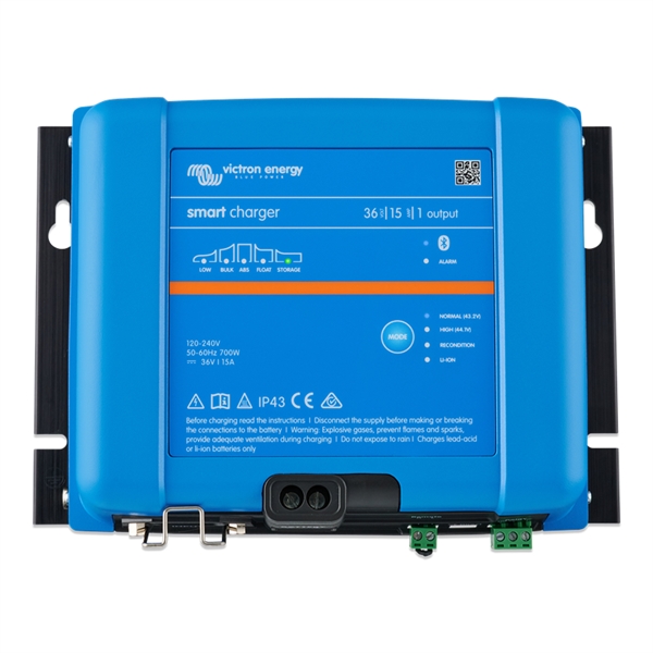 Victron Phoenix Smart IP43 lader 36v 15A (1 utgang)