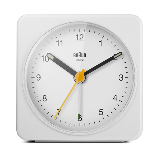 Braun BC03W analog vekkerklokke med stille urverk, hvit
